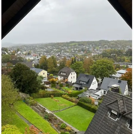 Séjour chez l'habitant Orange Mit Weitblick Und Sauna Sundern